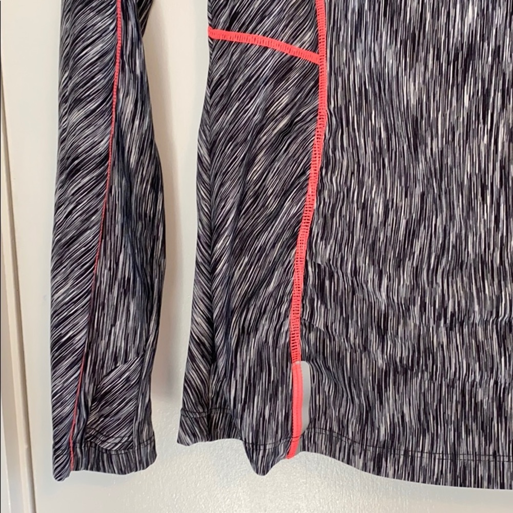 Athleta Pop Space Dye Long Sleeve Performance Top - Picture 3 of 12